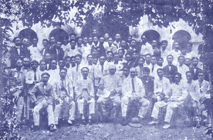 Các vị Giáo viên, nhân viên và học sinh Trường Gia Định cũ (1924)